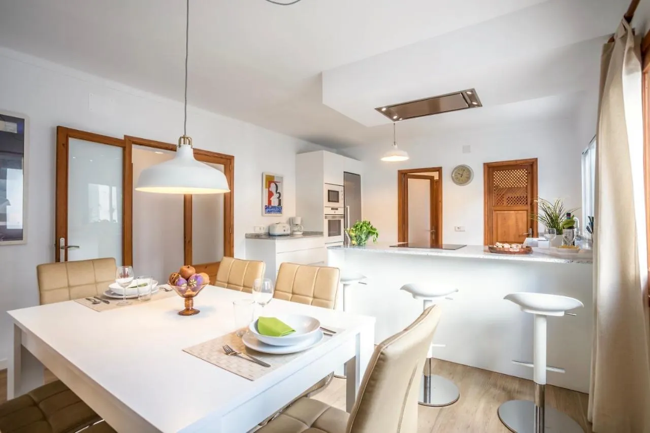 Villa Ca'N Sohn By Sealand Villas Cala de Sant Vicenc